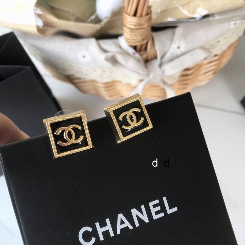 Chanel Earrings 489